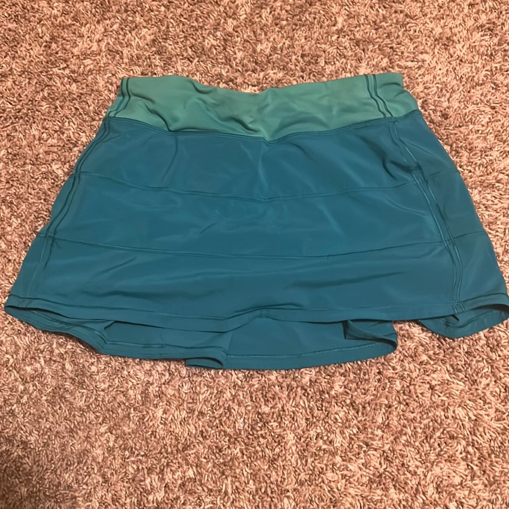 SUPER RARE LULULEMON SKIRT